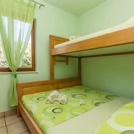 House Pepermint 度假居 Pašman